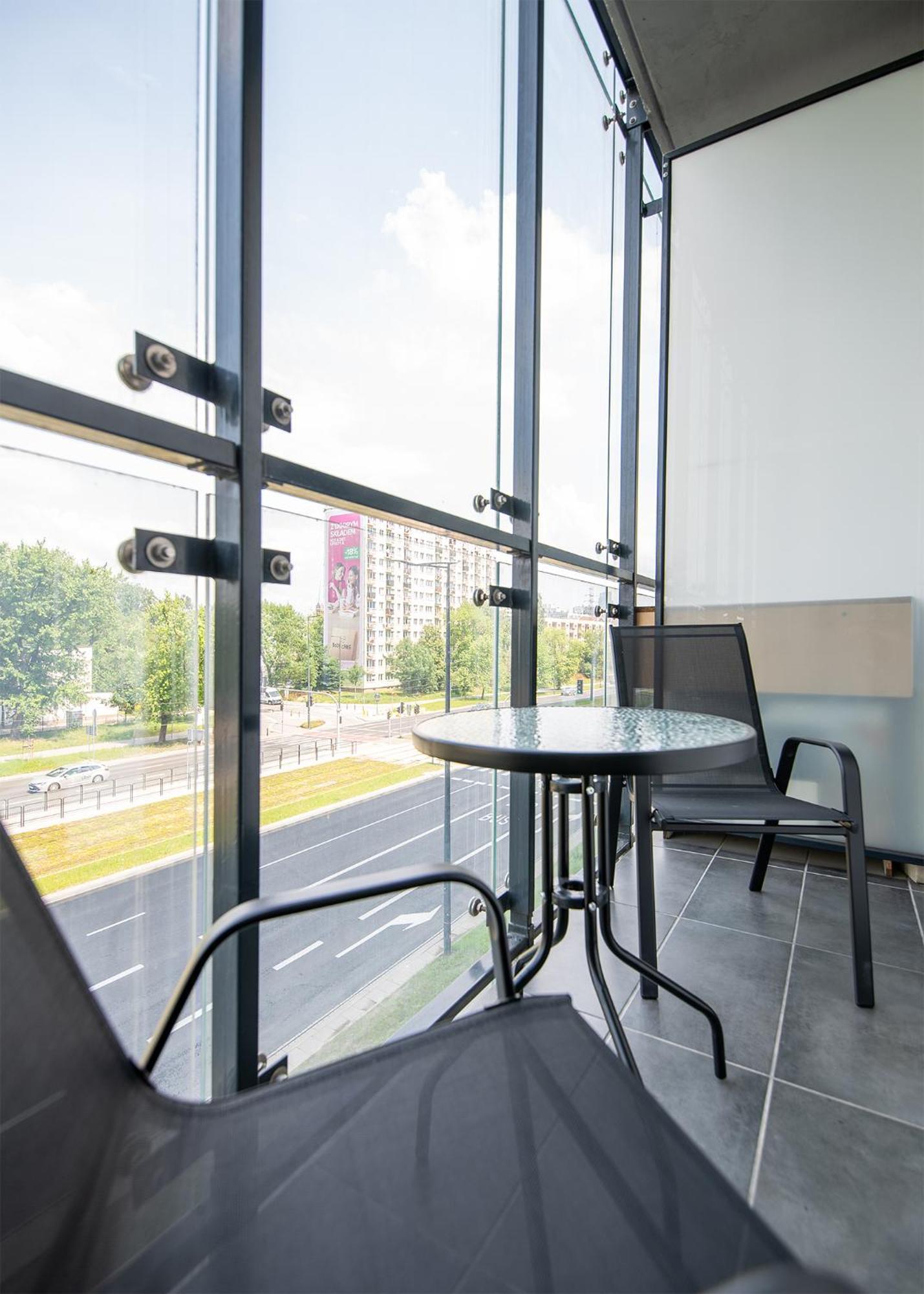 Rentplanet - Apartamenty Kasprzaka Warsaw Exterior photo