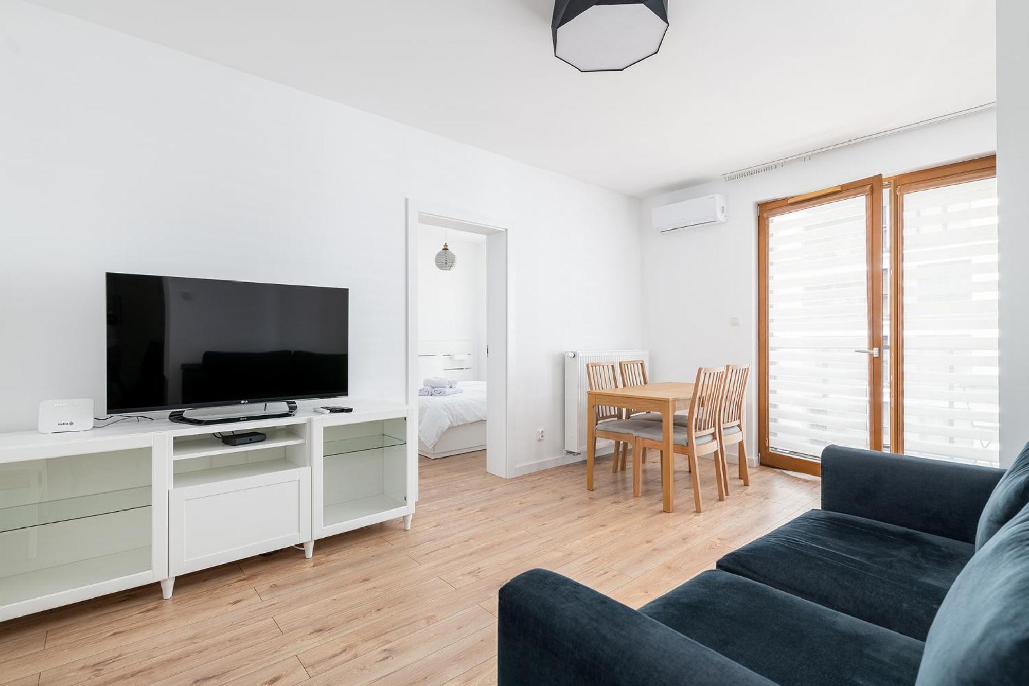 Rentplanet - Apartamenty Kasprzaka Warsaw Exterior photo